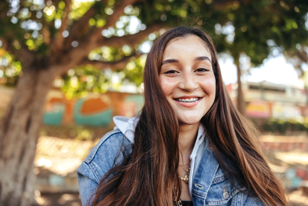 a girl getting a second opinion for orthodontic treatment